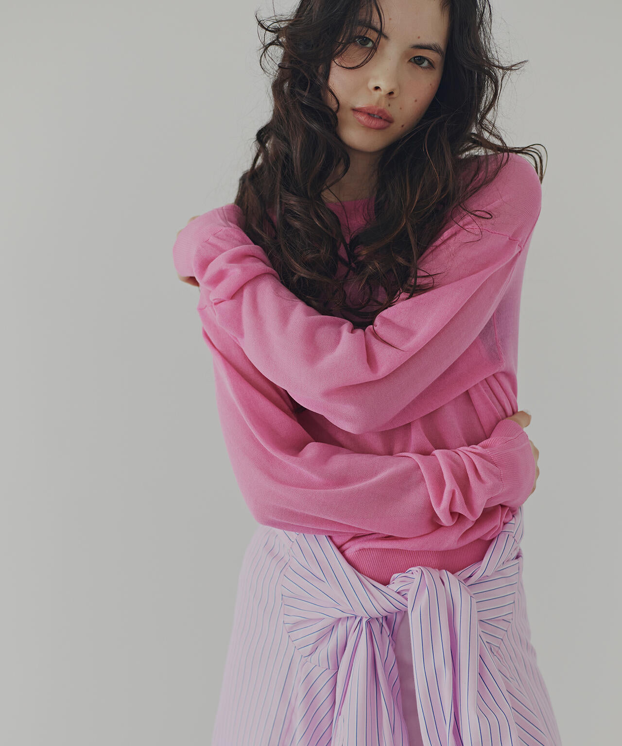 シアーボクシーニット