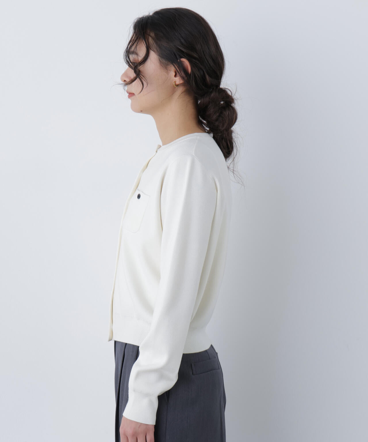 【銀座インズ・mix.tokyo 限定カラー：レッド】ベーシックポケットカーディガン