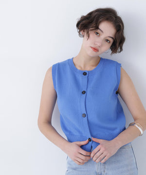 165cm B:81 W:55 H:87 着用サイズ：FR