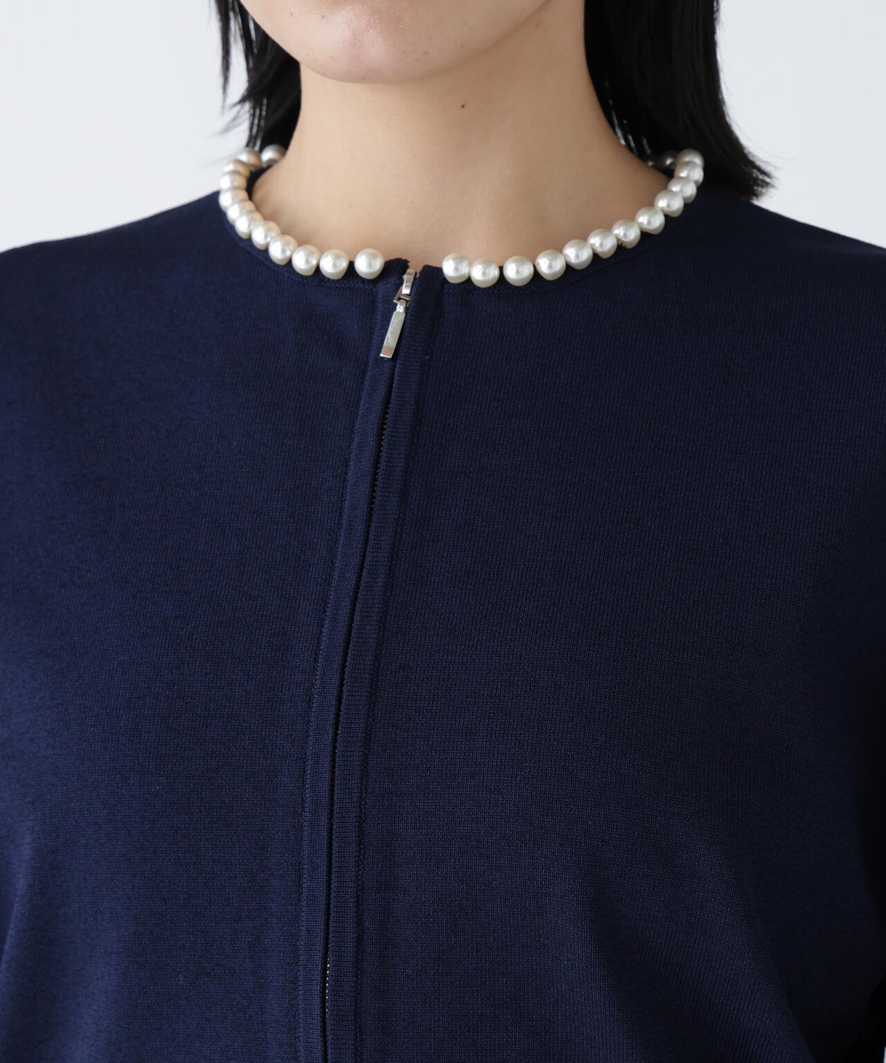 【好きを着て気分が上がる】洗えるパールネックジップアップニット