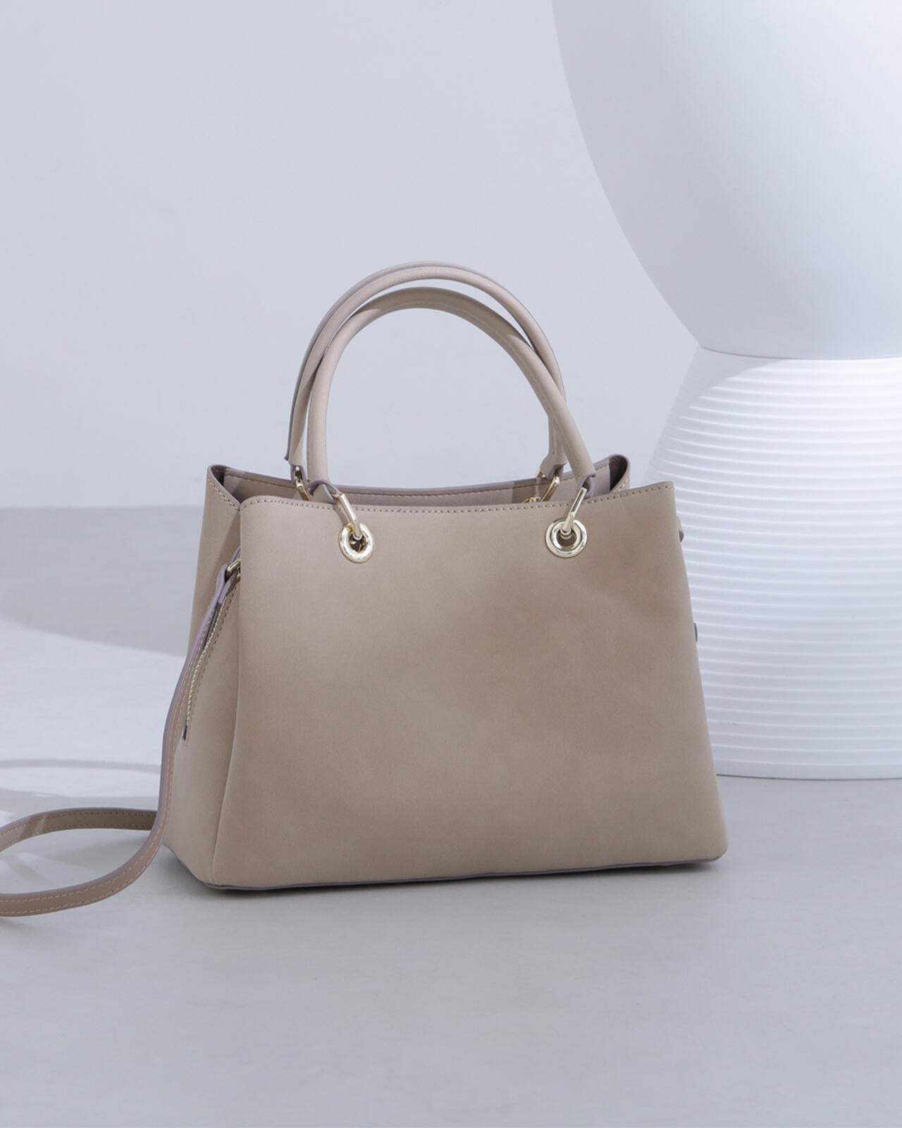 ヌベラアイレットトートバッグ | NATURAL BEAUTY BASIC（ナチュラル