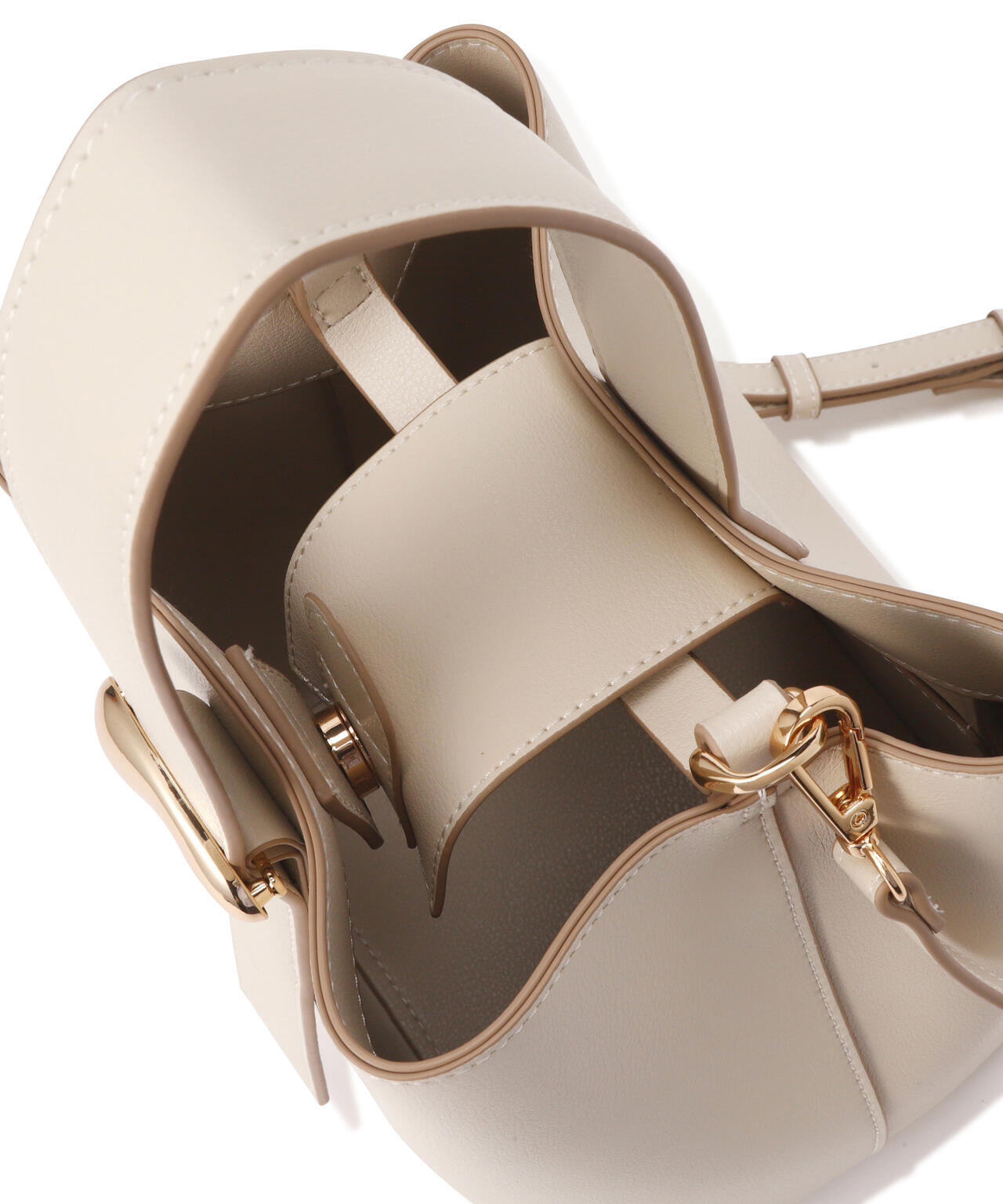 メタルオーナメント2wayバケットバッグ