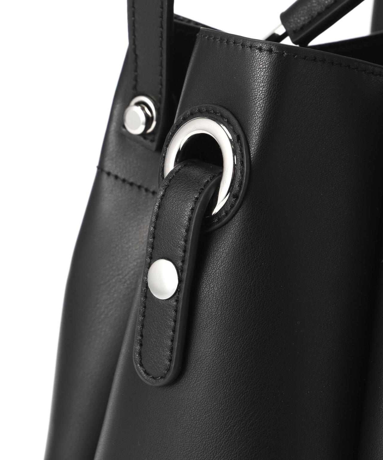 メタルハンドルタックショルダーバッグ | NATURAL BEAUTY BASIC