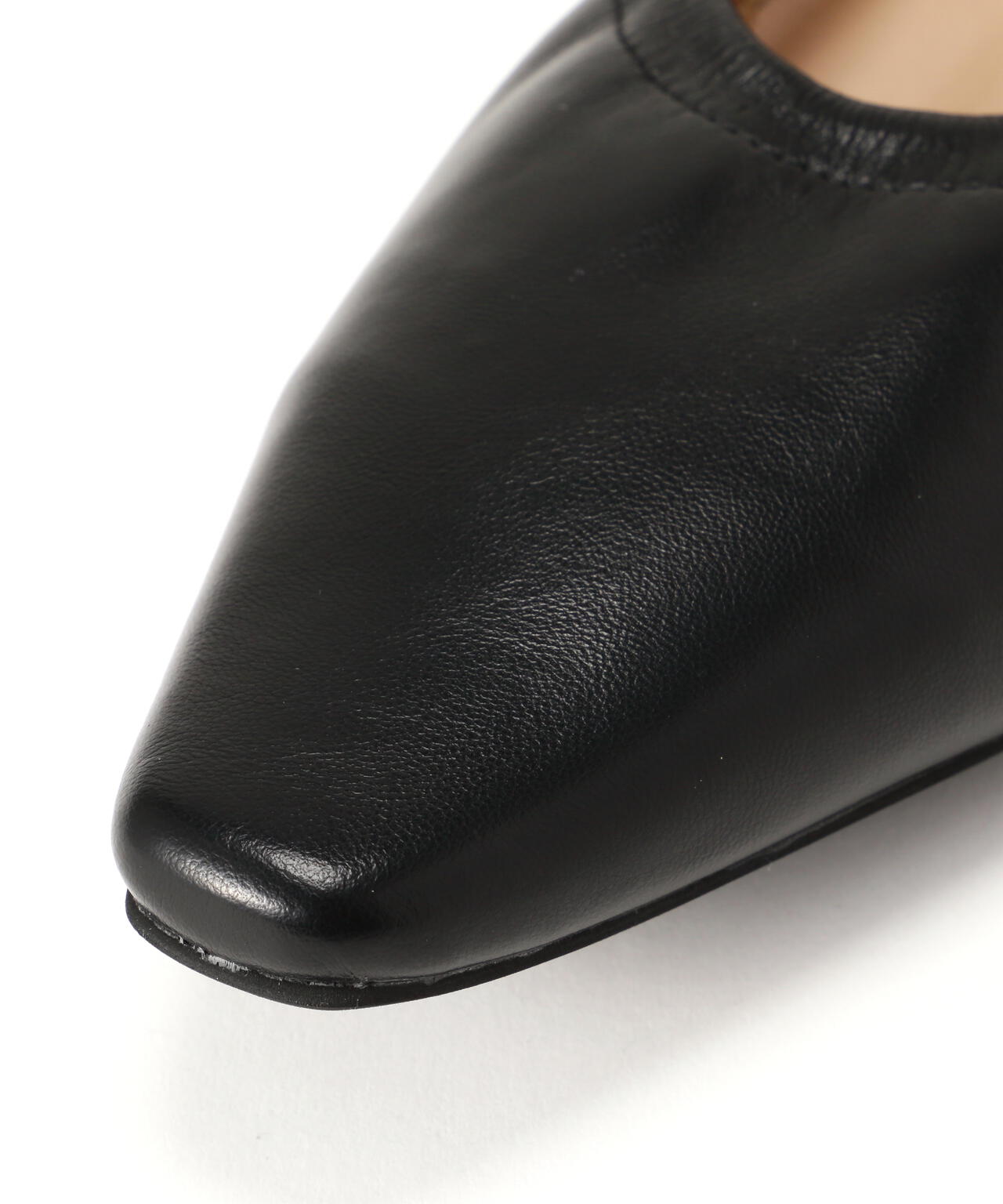 スクエアギャザーフラットシューズ