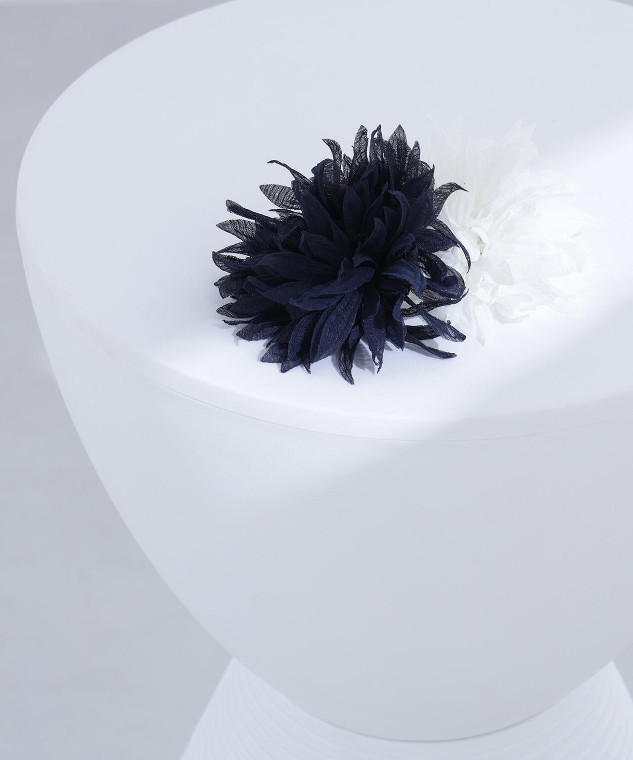 ダリアコサージュ