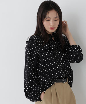 165cm 着用サイズ：FR