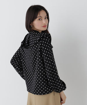 165cm 着用サイズ：FR