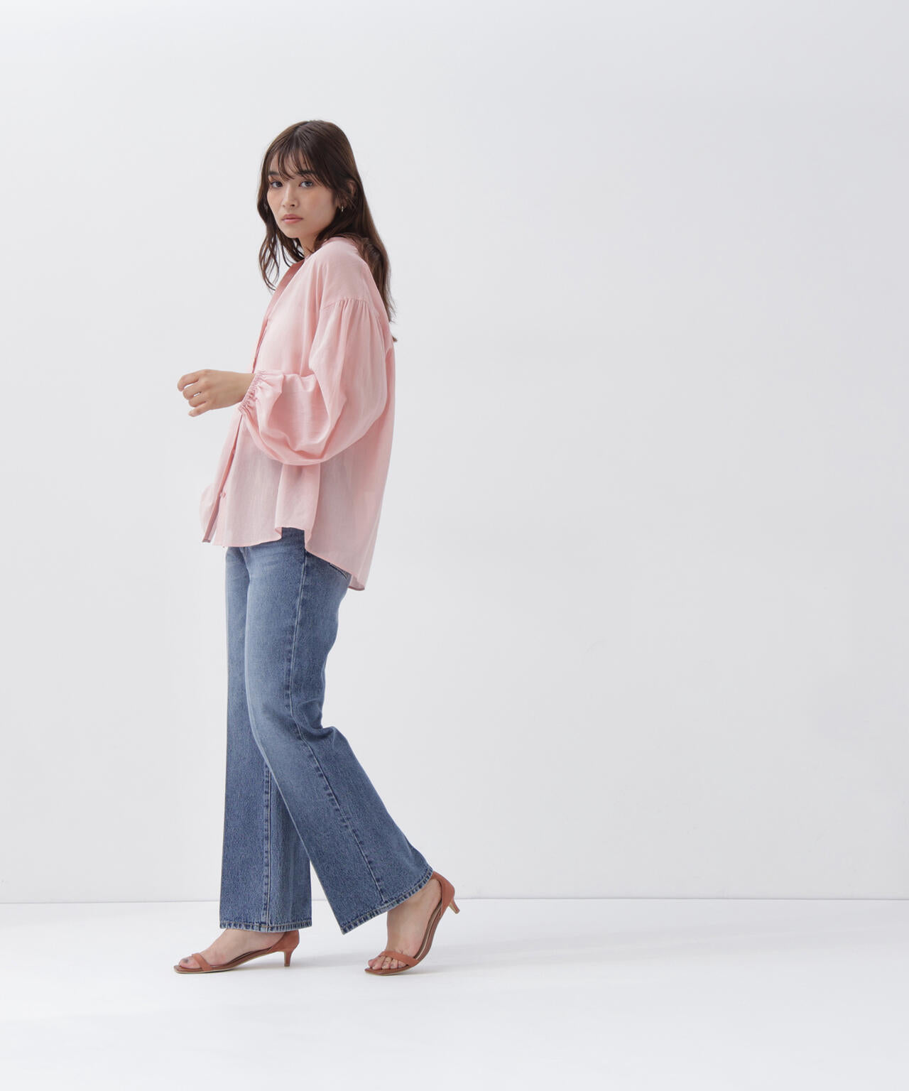 168cm 着用サイズ：FR
