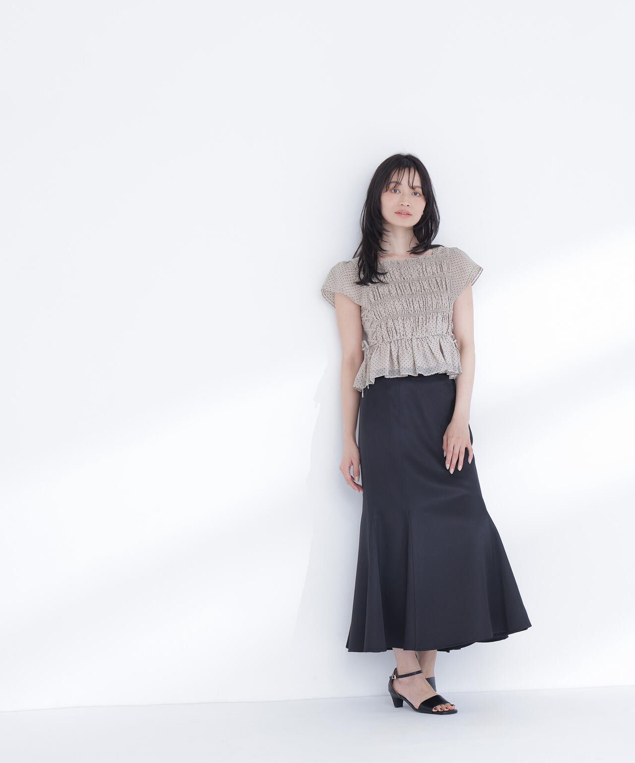 レースアップフリルブラウス | NATURAL BEAUTY BASIC（ナチュラル