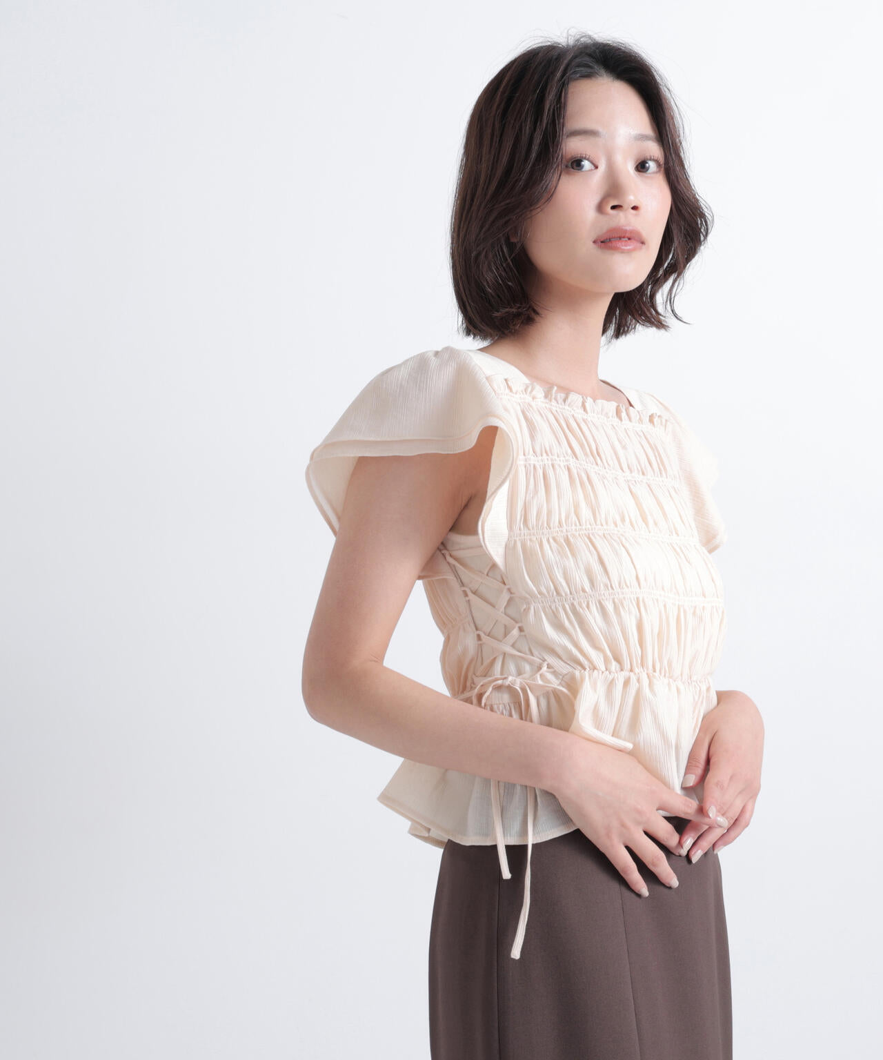 レースアップフリルブラウス | NATURAL BEAUTY BASIC（ナチュラル