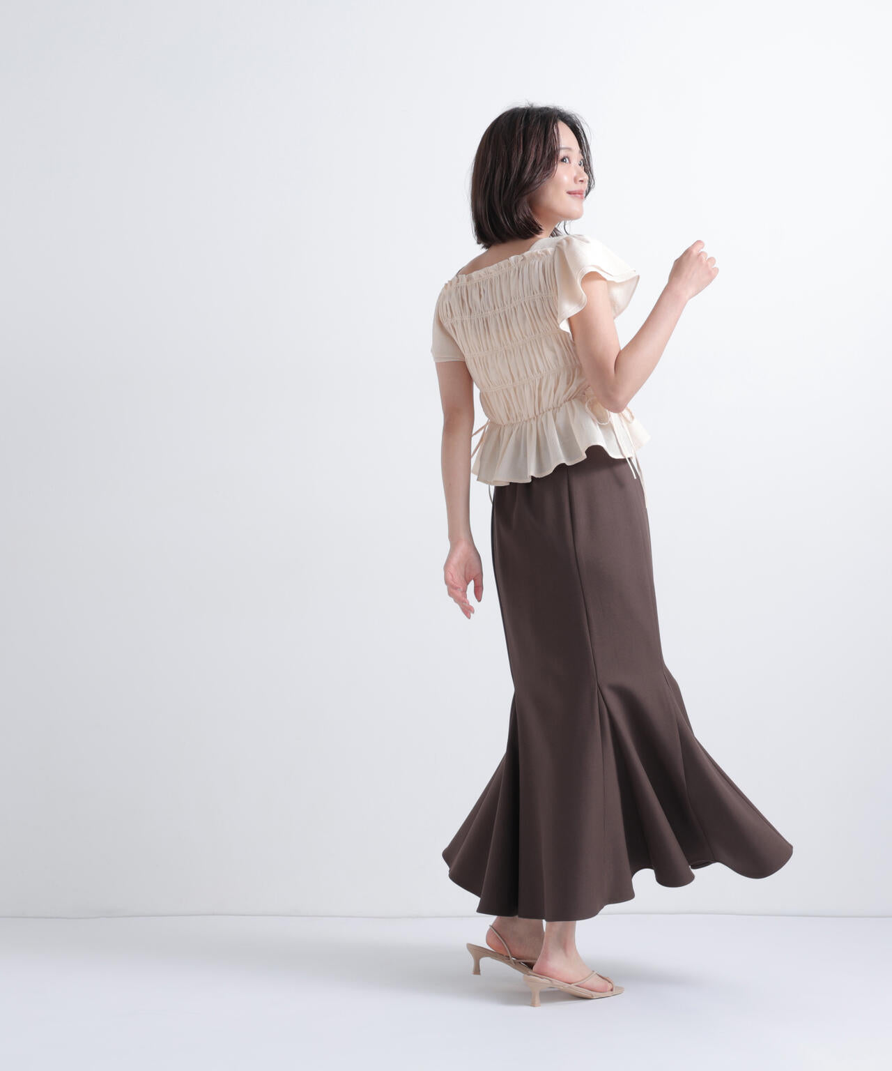 167cm 着用サイズ：FR