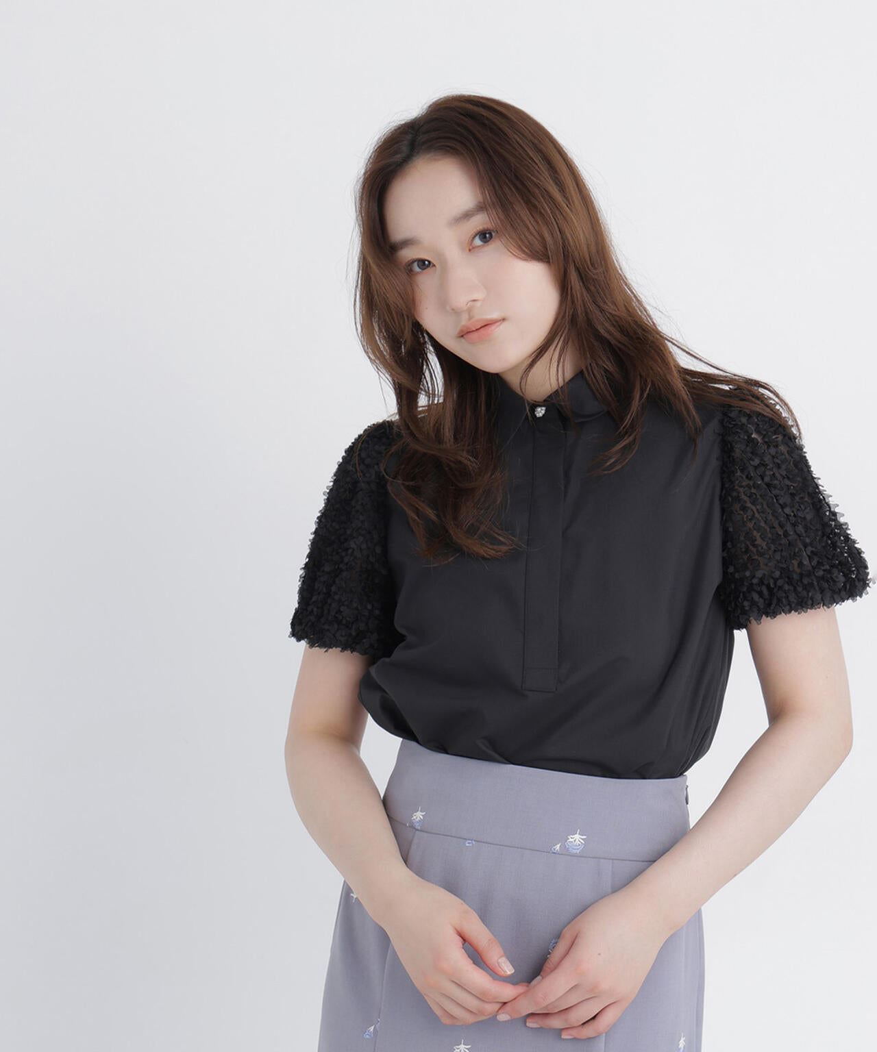 フリルチュールブラウス | NATURAL BEAUTY BASIC（ナチュラル
