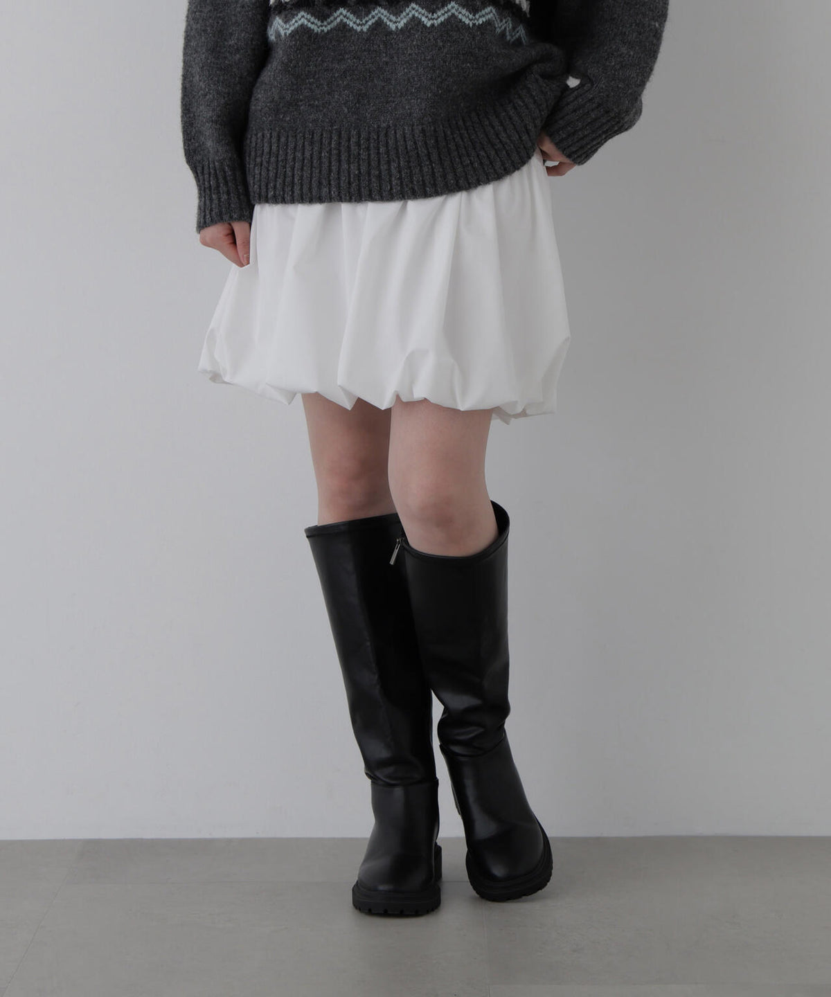 身長168ｃｍ　Ｂ82　W59　H88 着用サイズ：M
