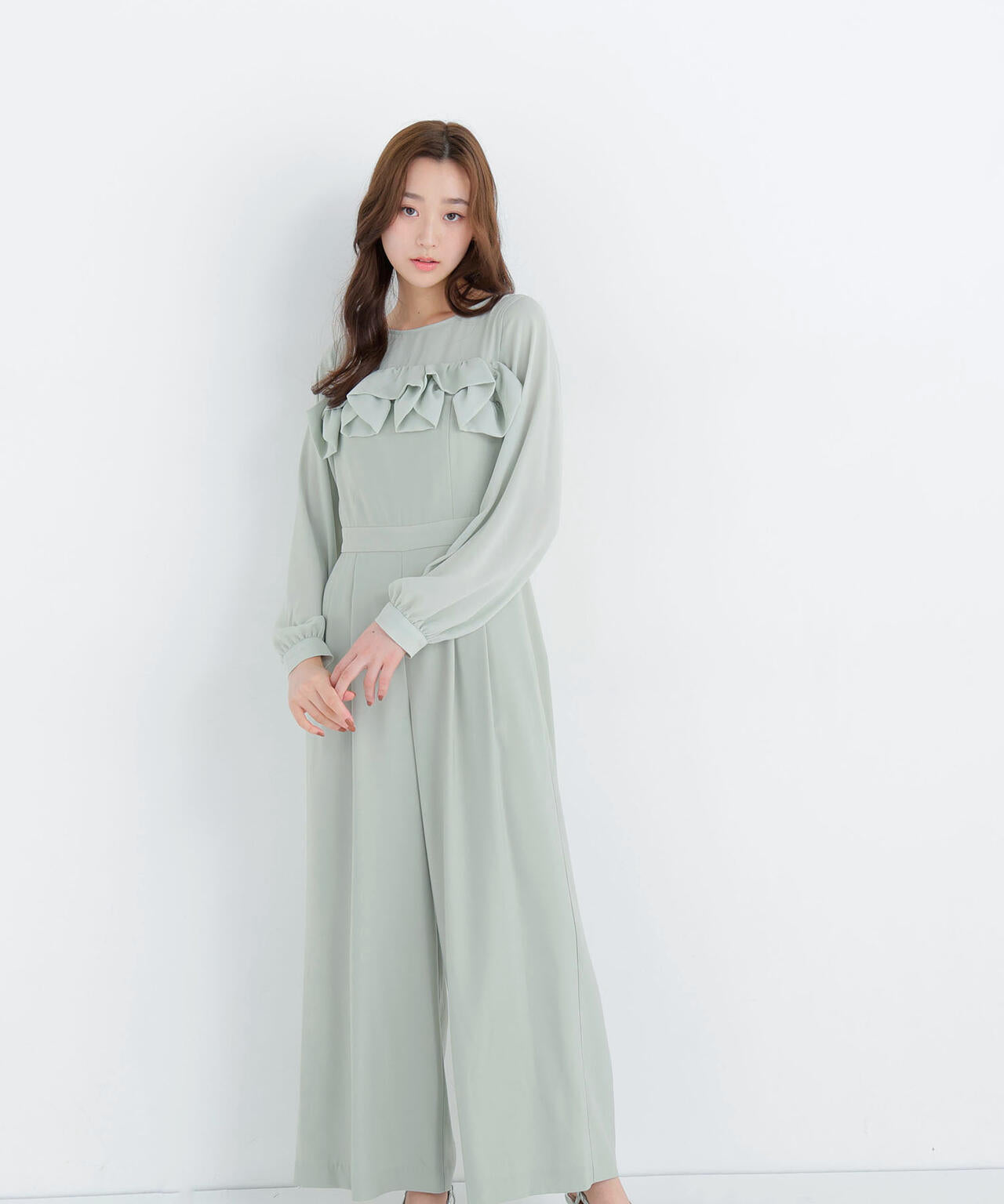 【新品タグ付】 カデュネ 近年モデル オールインワン フリル ワイド ボリュームフリルオールインワン | NATURAL BEAUTY BASIC（ナチュラル