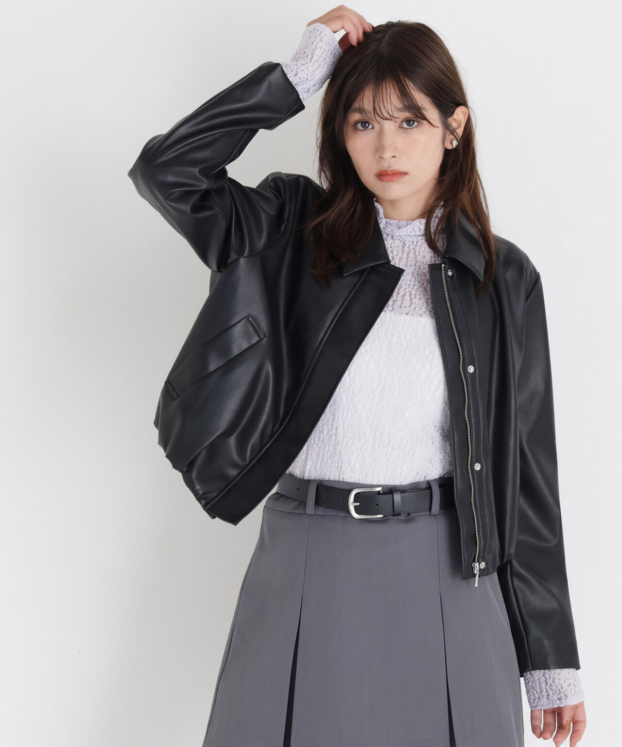ステンカラーフェイクレザーブルゾン0 ブラックオンライン完売 フェイクレザーステンカラーブルゾン | NATURAL BEAUTY BASIC