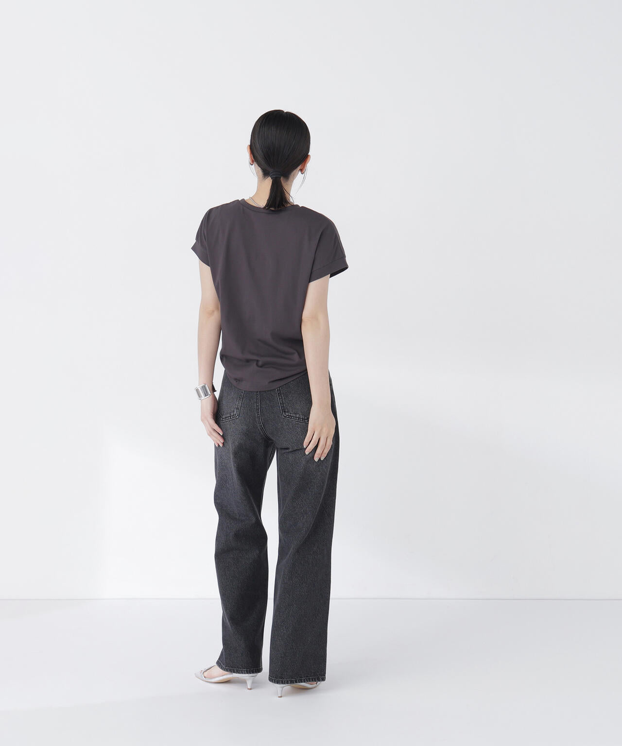 フロッキーロゴTシャツ | NATURAL BEAUTY BASIC（ナチュラル