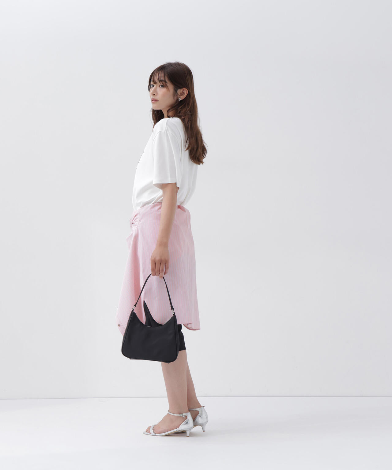 168cm 着用サイズ：FR