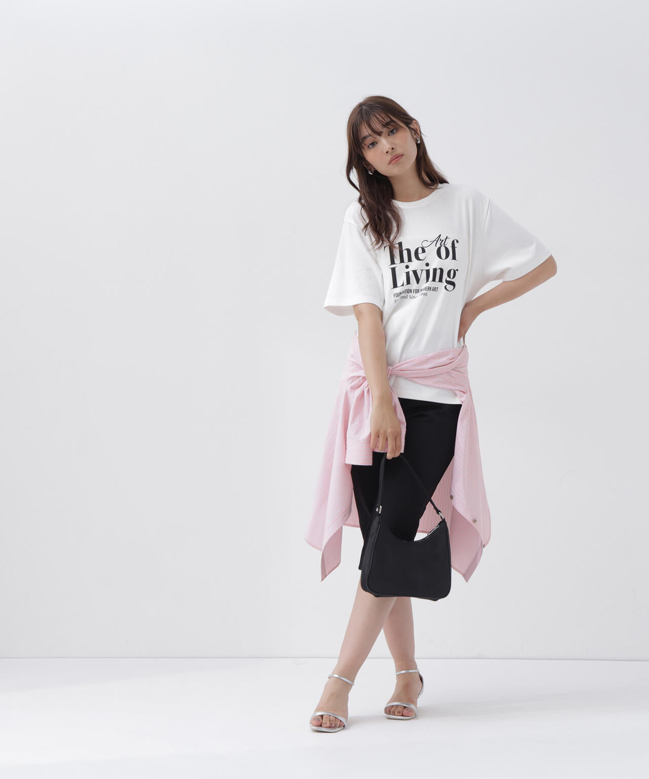 168cm 着用サイズ：FR
