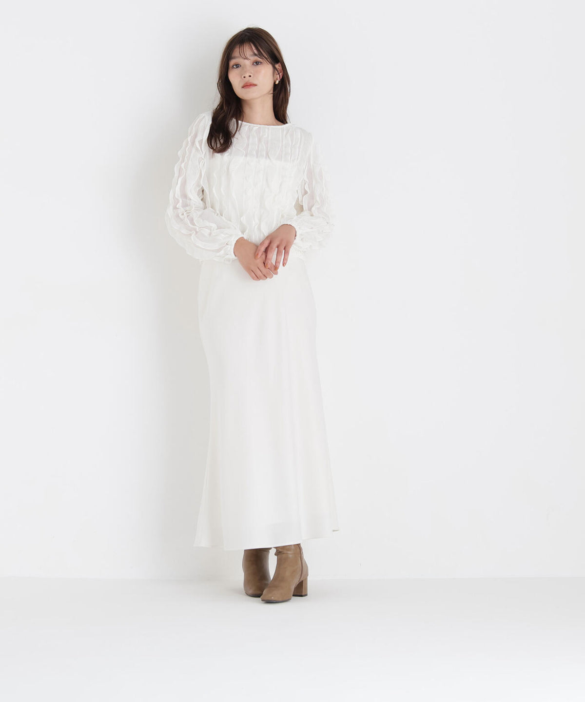 168cm 着用サイズ：FR