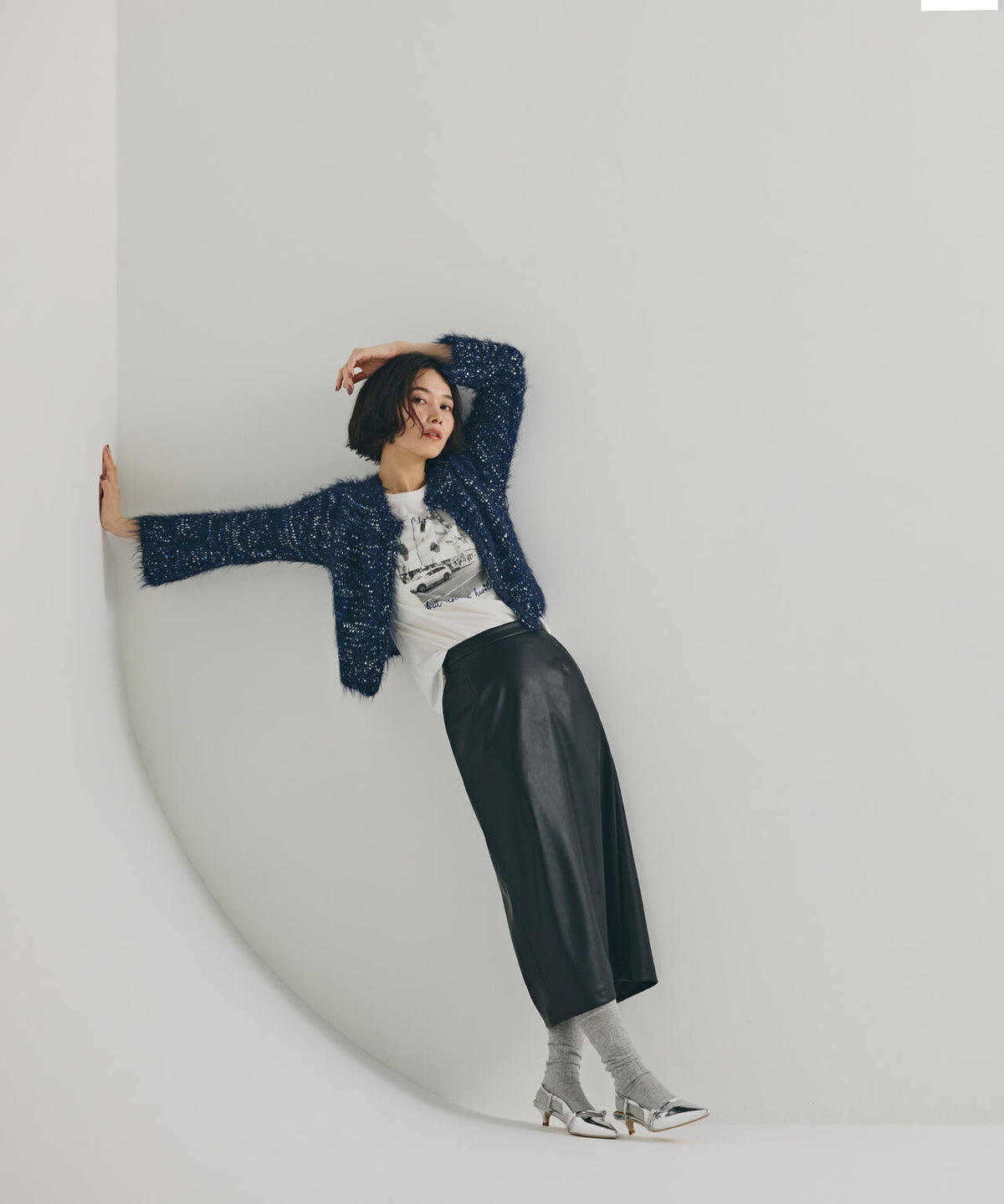 167cm B: W:58 H:84 着用サイズ：FR