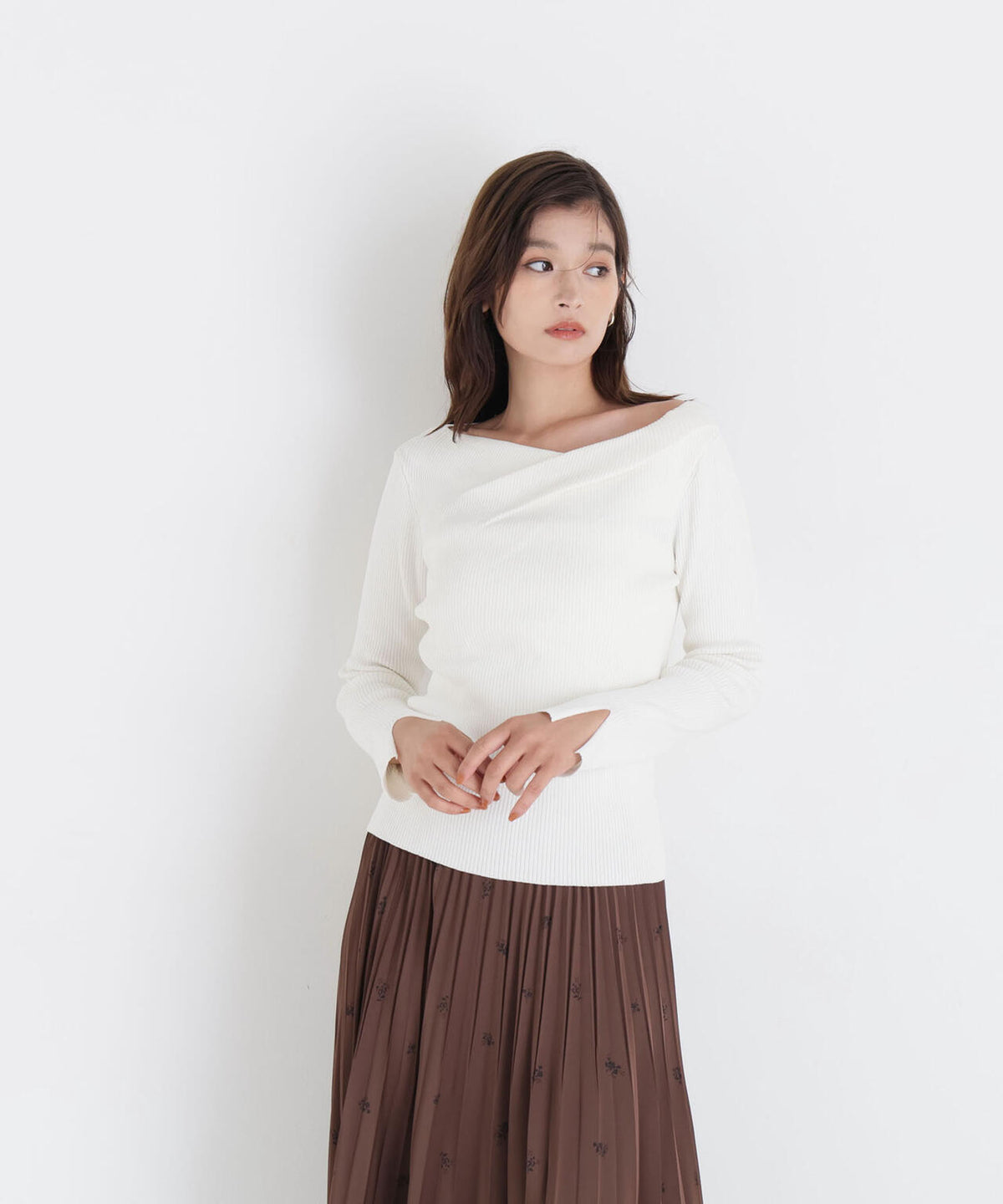 168cm 着用サイズ：FR