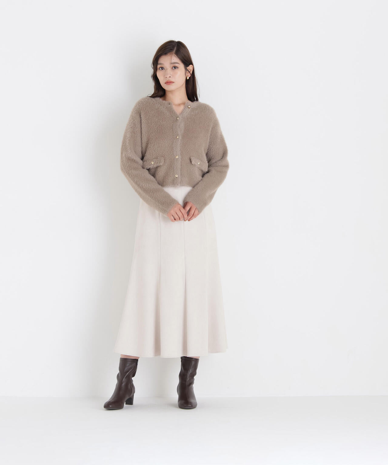 168cm 着用サイズ：FR