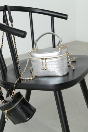 b05f85b3-b7ee-5e18-869a-b1194741a8ac_Image