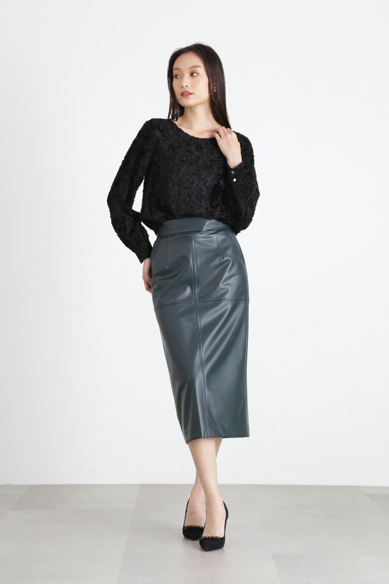 ピンキーアンドダイアン カットジャガードリボンブラウス カットジャガードリボンブラウス | PINKY&DIANNE（ピンキー&ダイアン