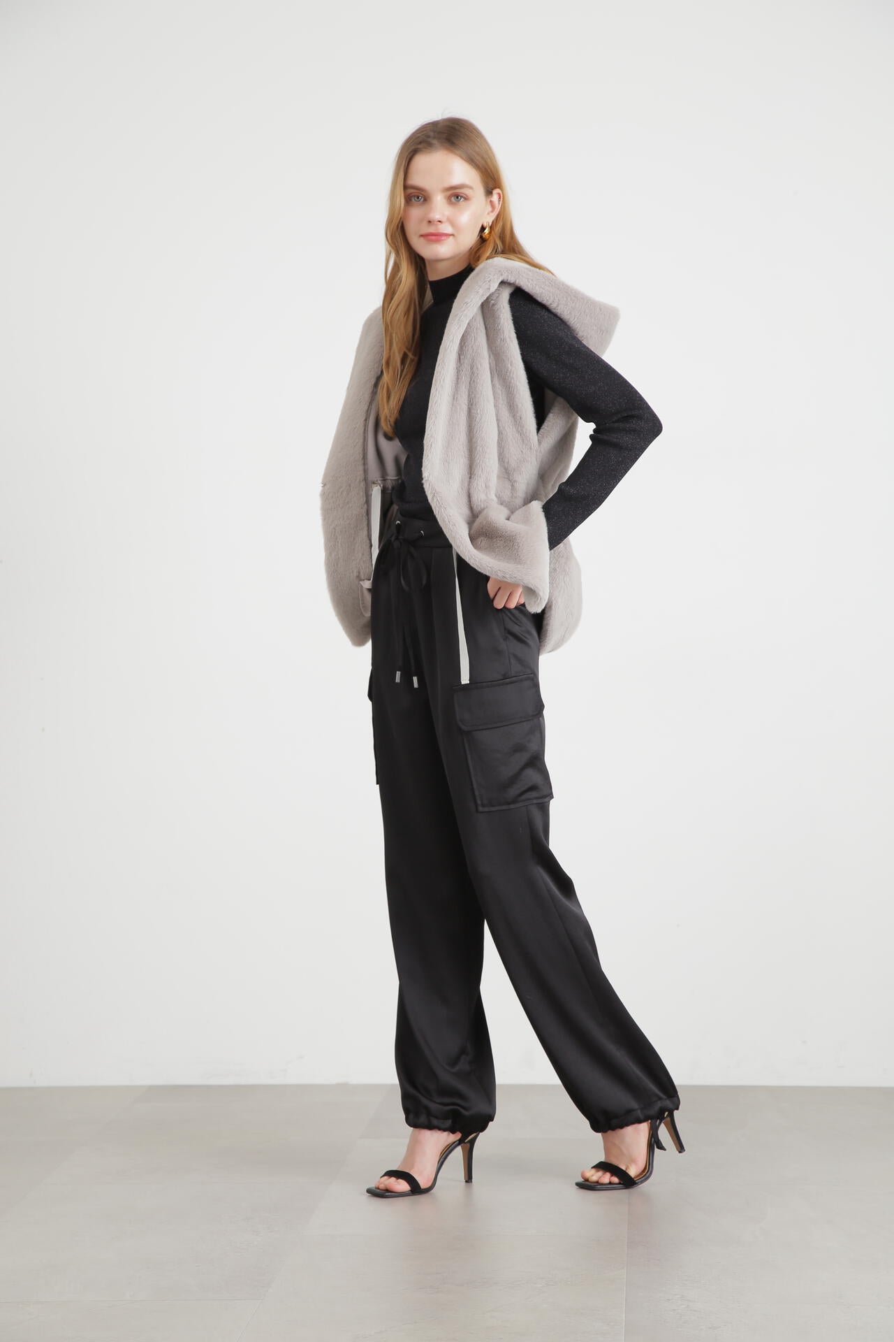 サテンカーゴパンツ | PINKY&DIANNE（ピンキー&ダイアン） ｜【公式