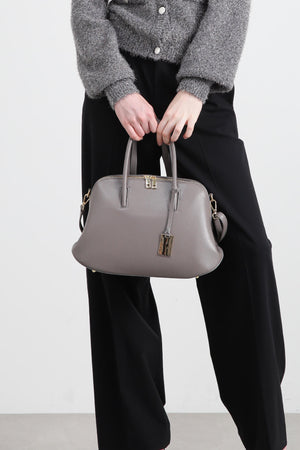 a2a190e8-7400-523c-8804-2bb2ca256c34_Image