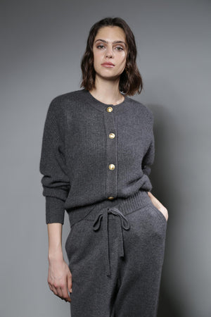 ee73f3a9-134d-584c-a7f8-1a698a65cf16_Image