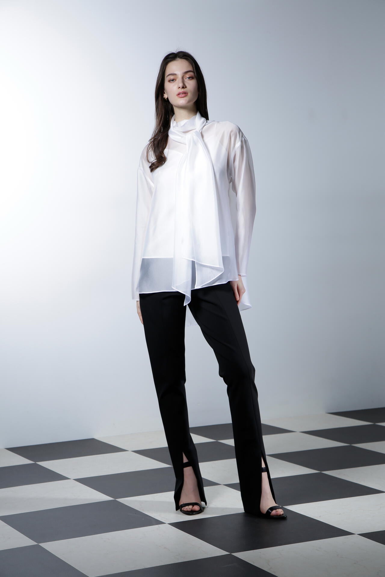 シアータイブラウス_