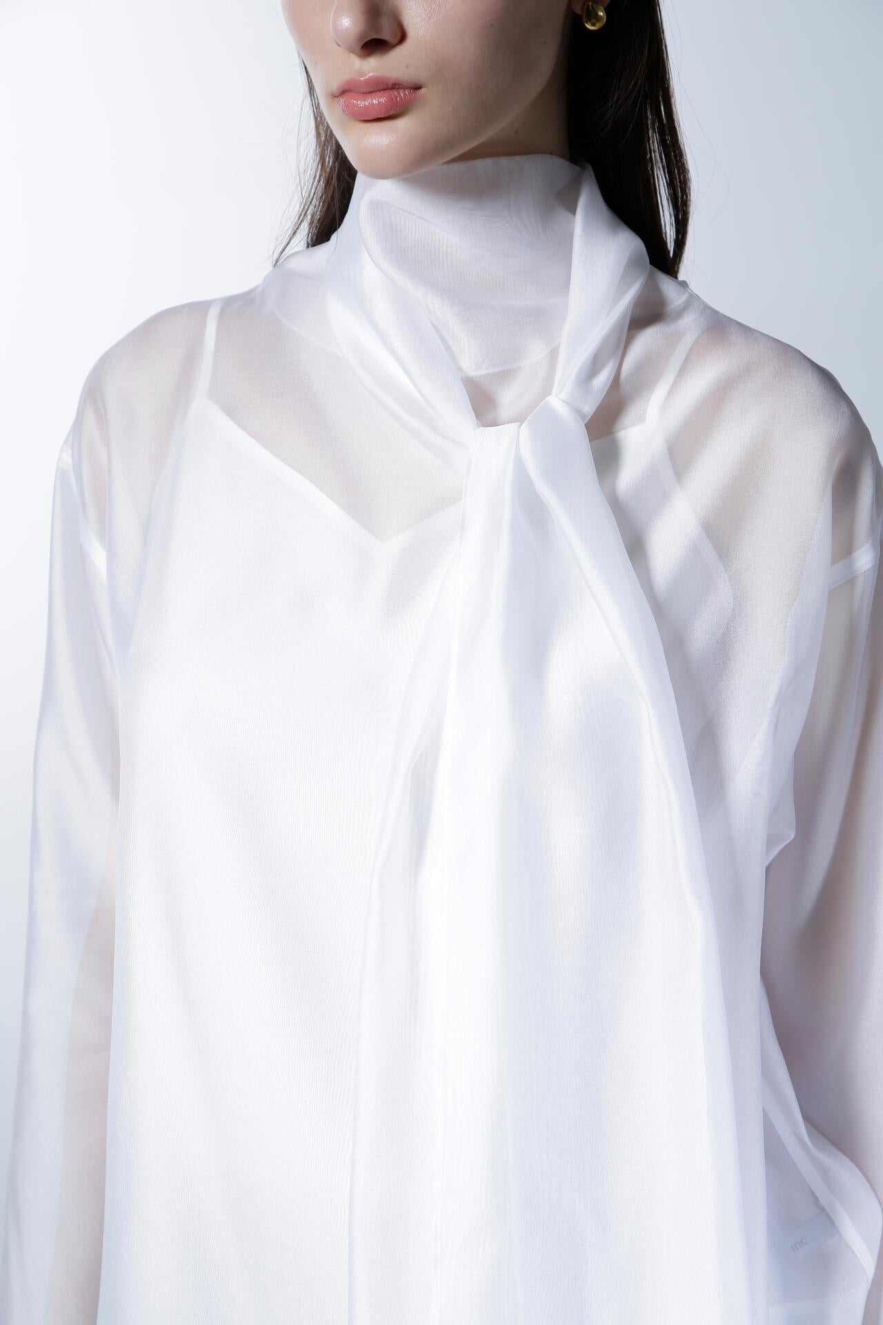 シアータイブラウス_