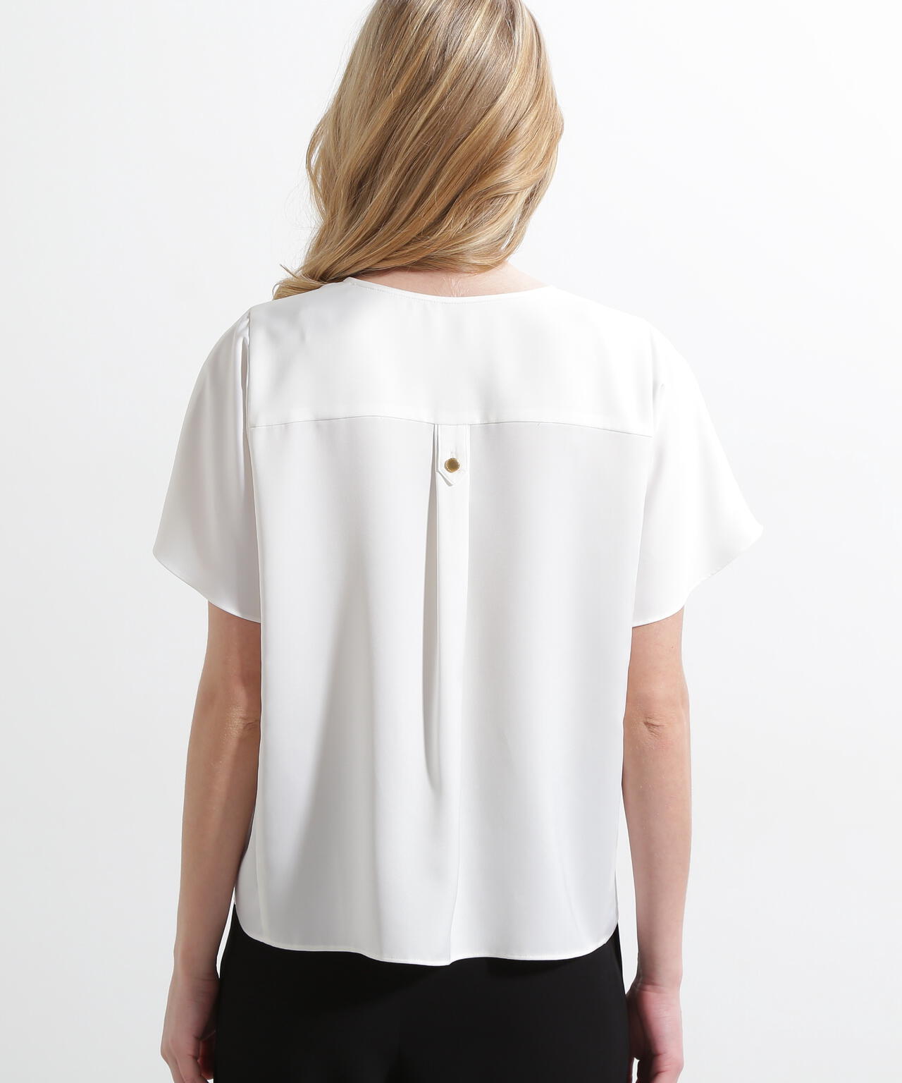 Vネックサテンプルオーバー | PINKY&DIANNE（ピンキー&ダイアン