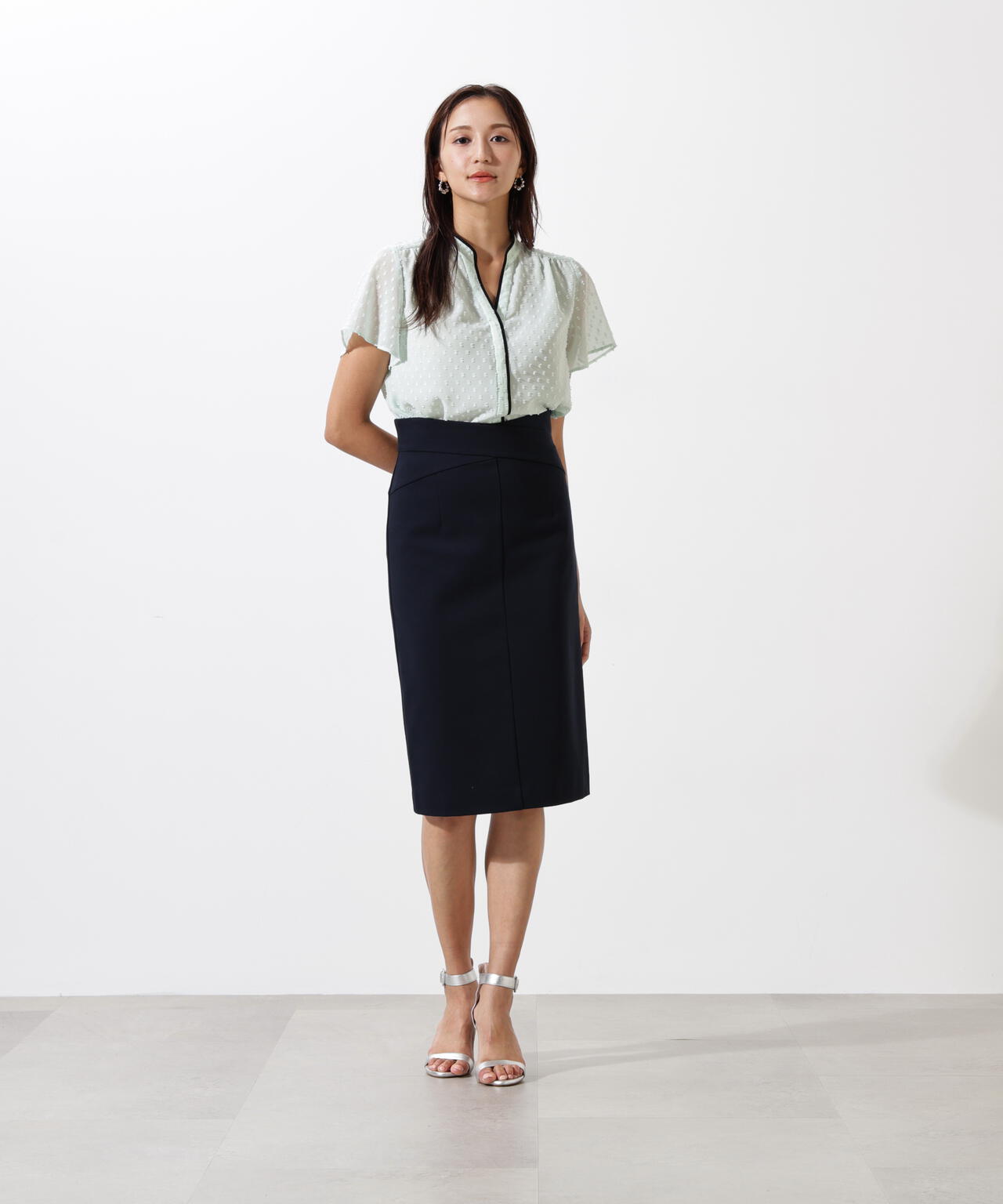 ［WEB限定/店舗限定］クロスウエストタイトスカート