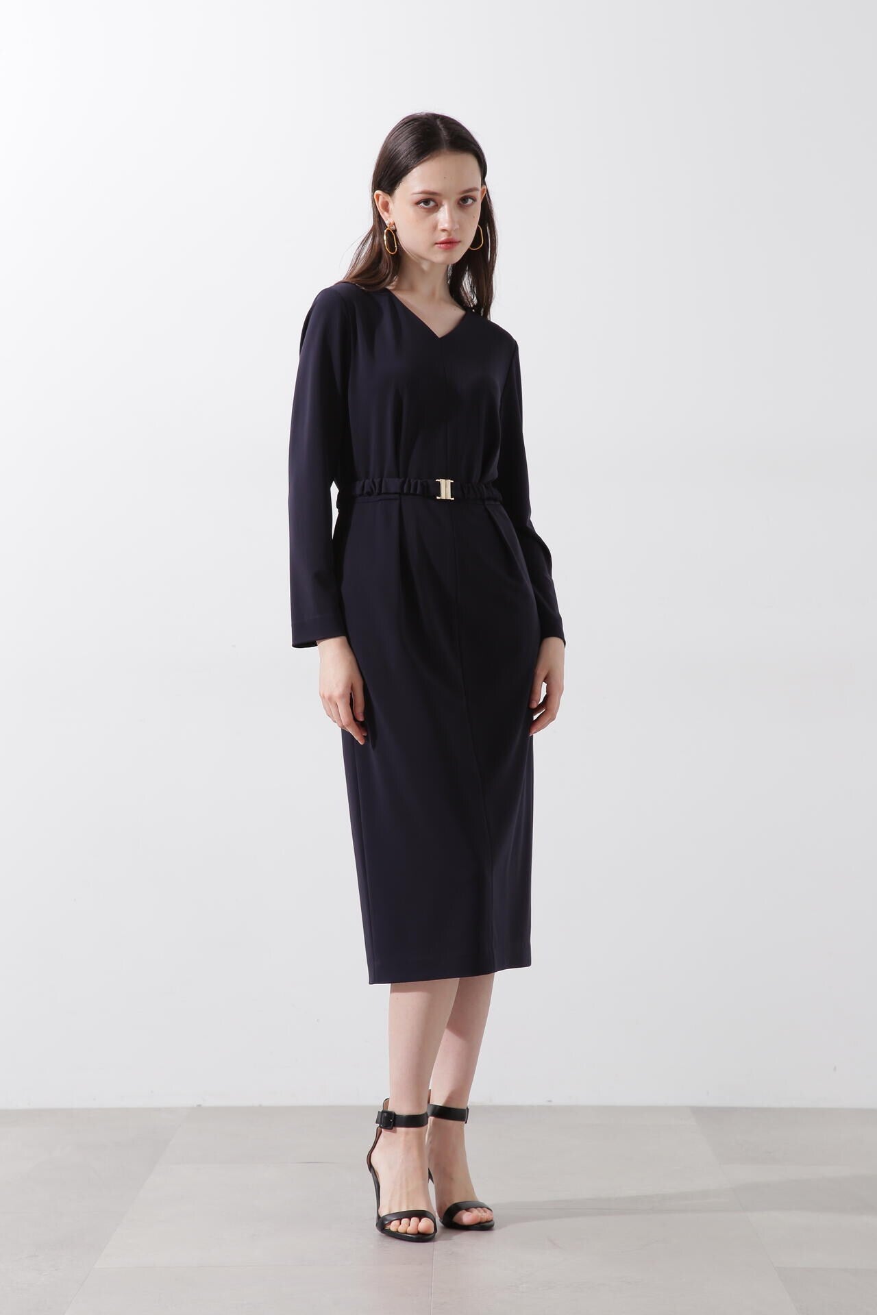 シャーリングベルトVネックワンピース | PINKY&DIANNE（ピンキー