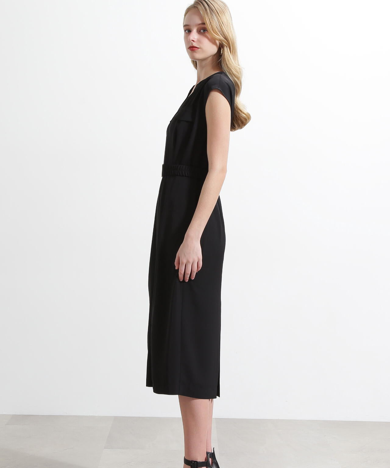 ベルト付きウエストタックワンピース | PINKY&DIANNE（ピンキー