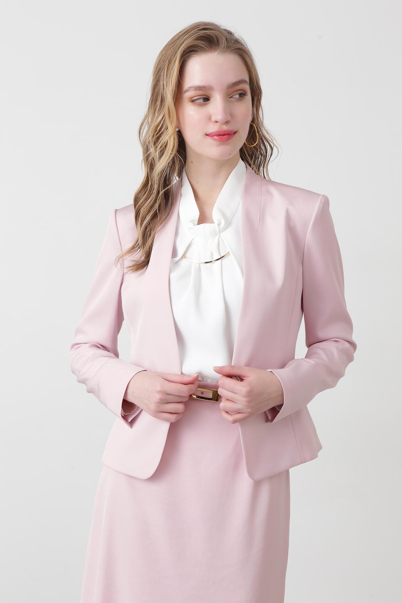 c36456fc-f684-58f9-95e2-f5365e146698_Image