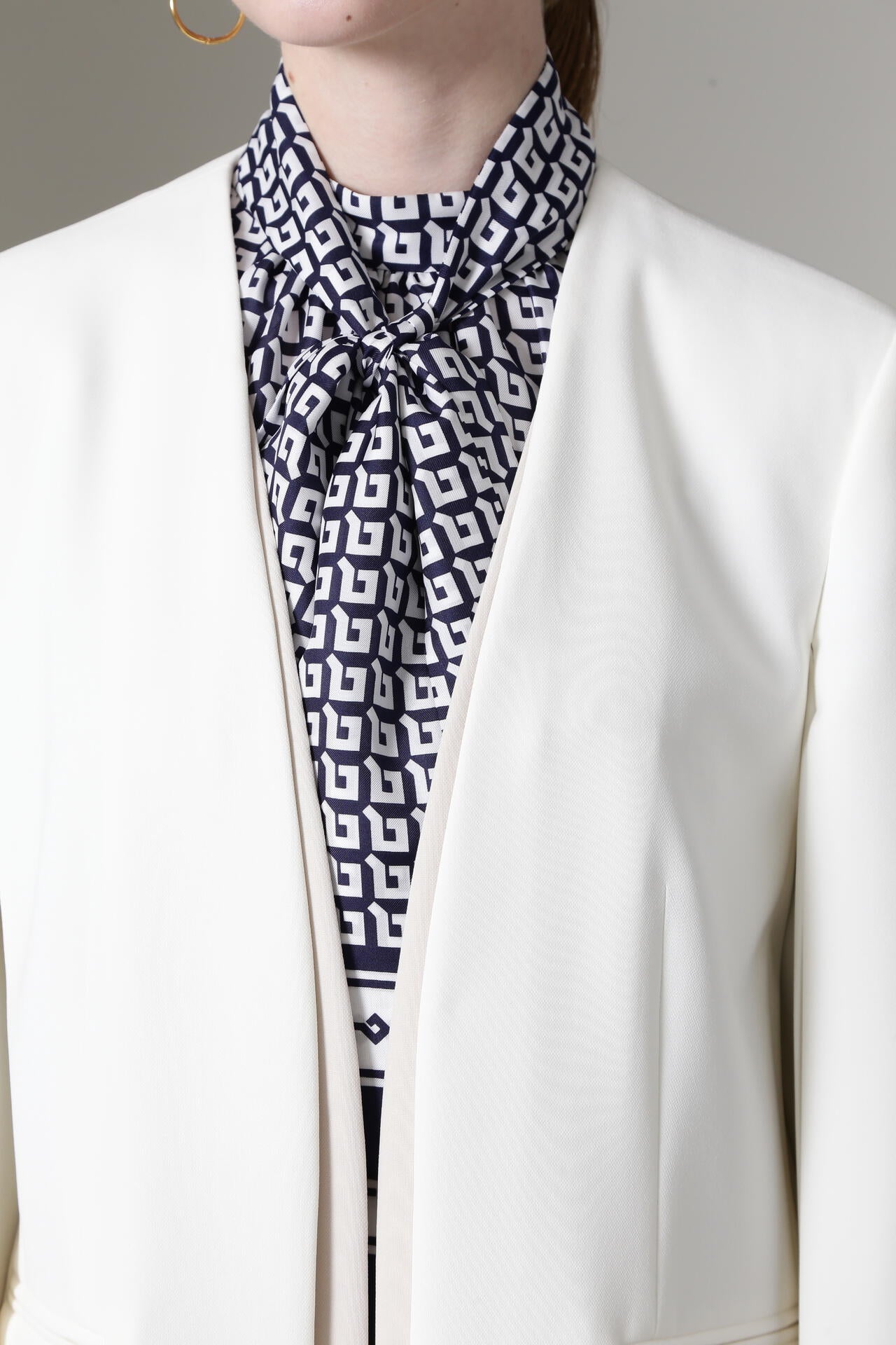 URBAN PRECIOUS] ケープ風ジャケット | PINKY&DIANNE（ピンキー