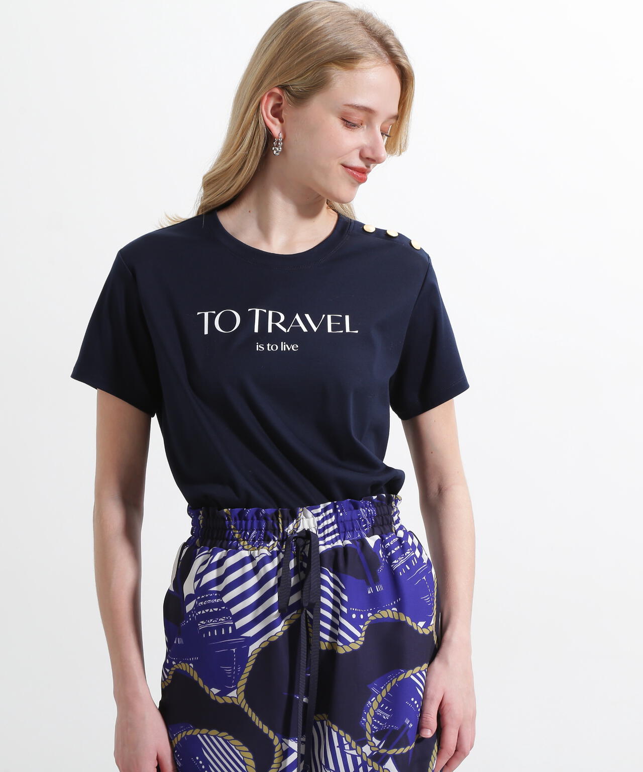 “TO TRAVEL”　ロゴＴシャツ
