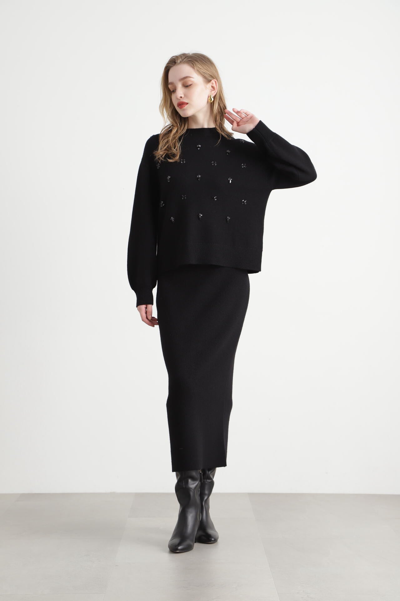 499 美品✨ピンキー&ダイアン ニットプルオーバー ビスチェ ブラック セール】 ◇ビジューニットプルオーバー （ニット・セーター