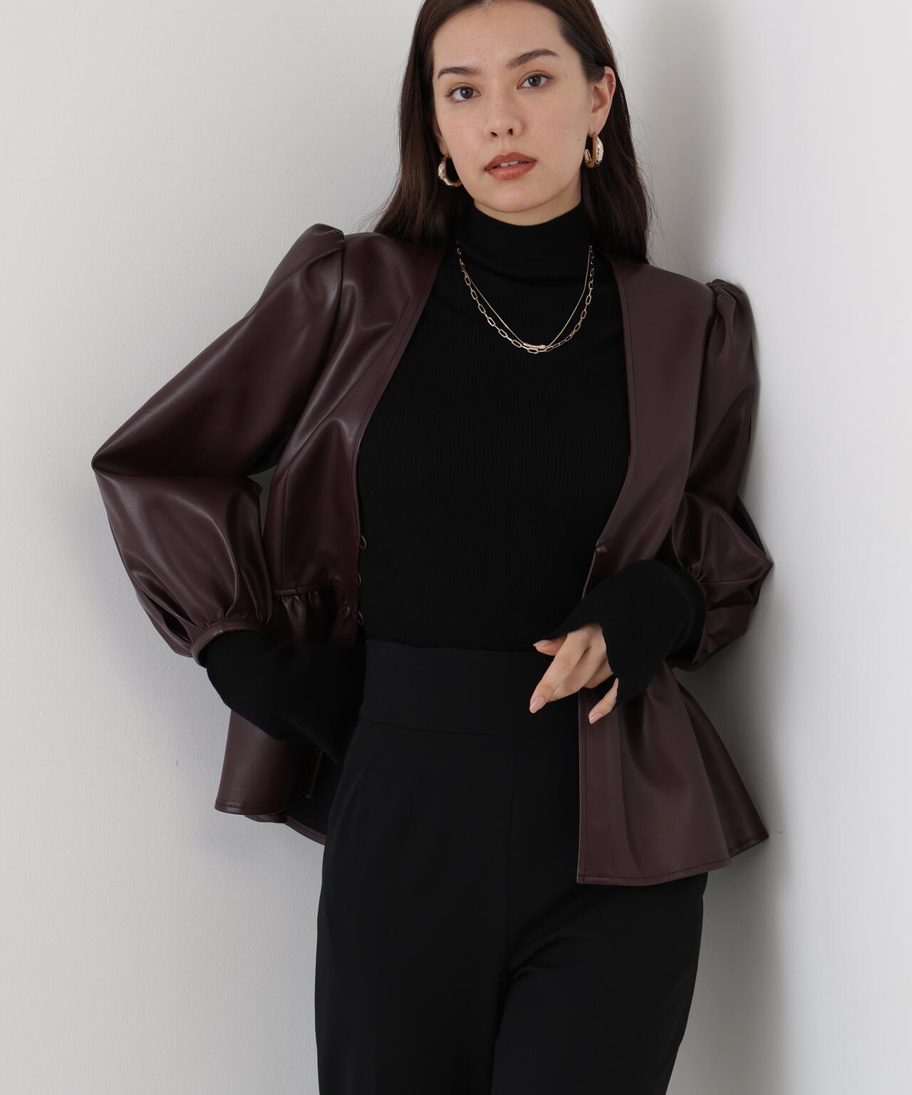 めーてる　美品　PINKY & DIANNE ブラックカシミア混フォックス ピンキーアンドダイアン PINKY & DIANNE カシミア混ベルテッド