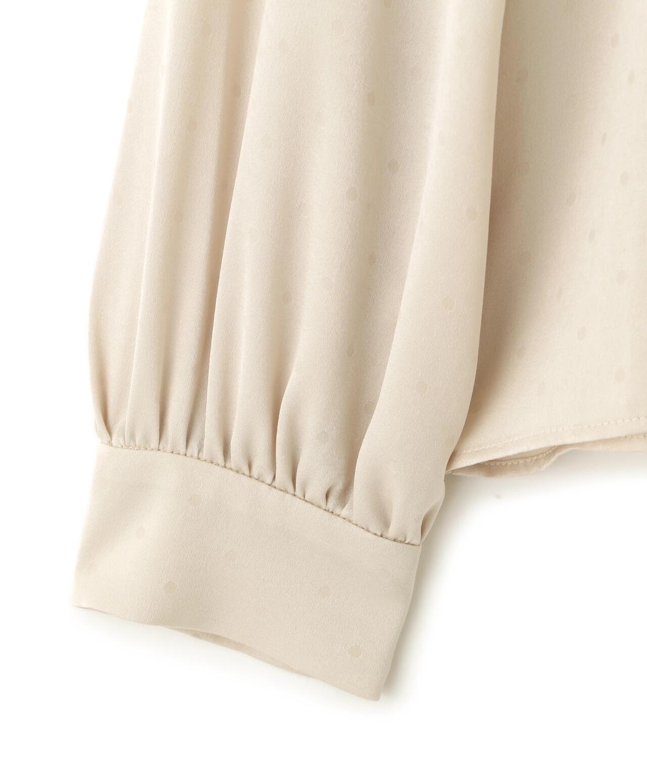 ギャザーネックドットジャガードブラウス