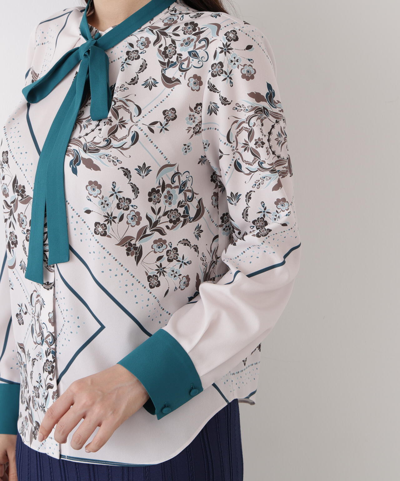 フローラルスカーフプリントブラウス | PINKY&DIANNE（ピンキー