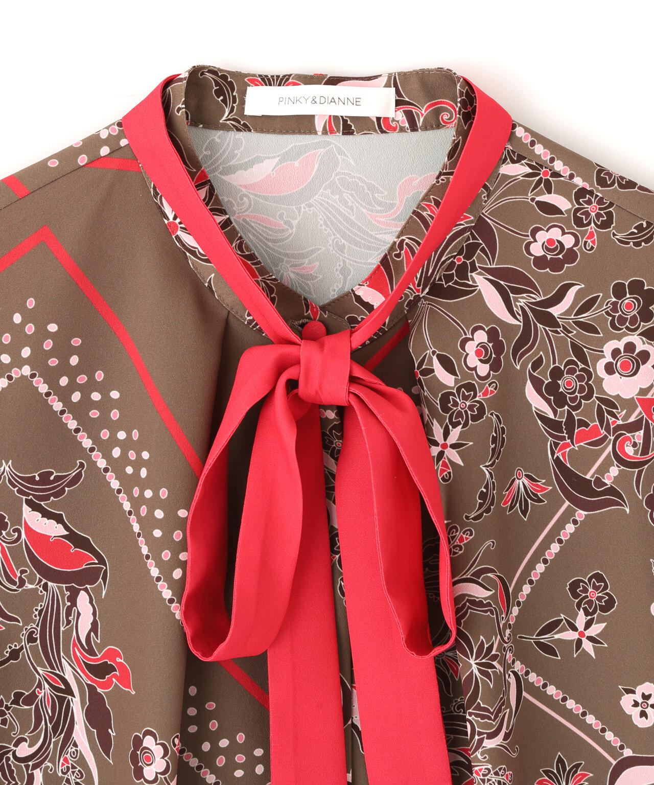 フローラルスカーフプリントブラウス