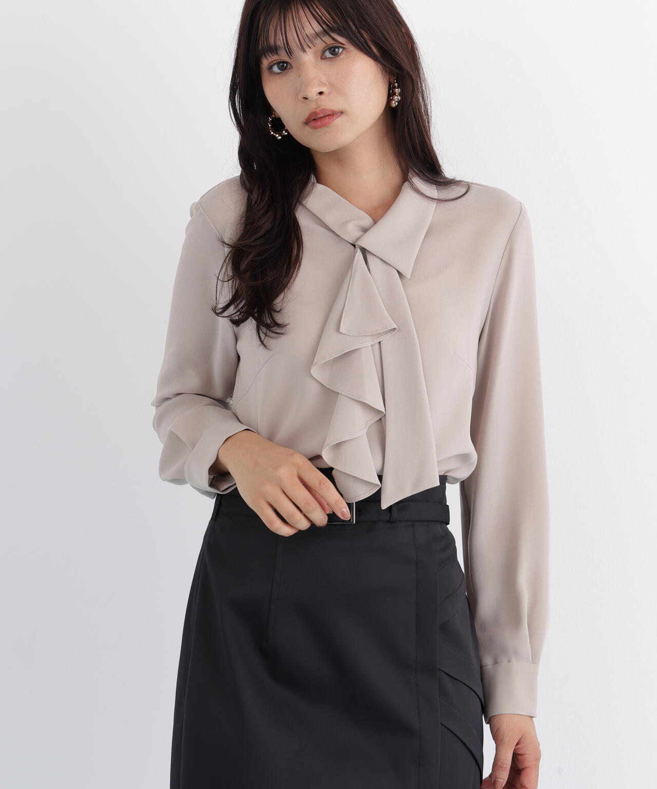 ラッフルボウタイブラウス | PINKY&DIANNE（ピンキー&ダイアン