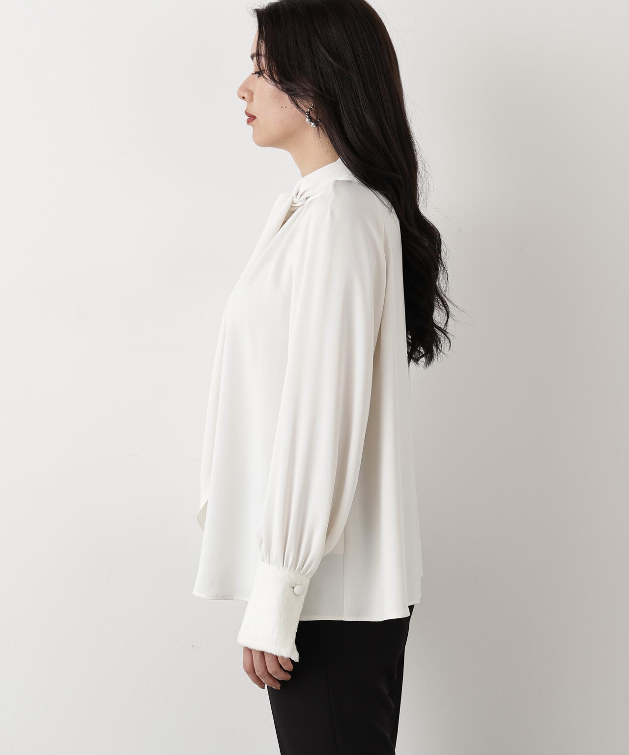 ジャギーカフスリボンブラウス | PINKY&DIANNE（ピンキー&ダイアン