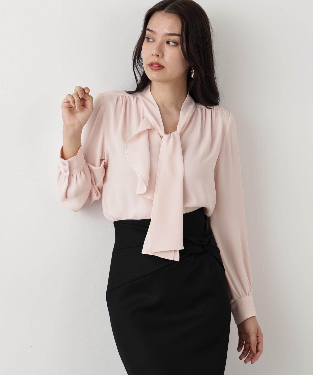 ピンキー＆ダイアン（PINKY&DIANNE）/［WEB／店舗限定カラー］ラッフルアクセントボウタイブラウス WEB/店舗限定カラー］ラッフルアクセントボウタイブラウス