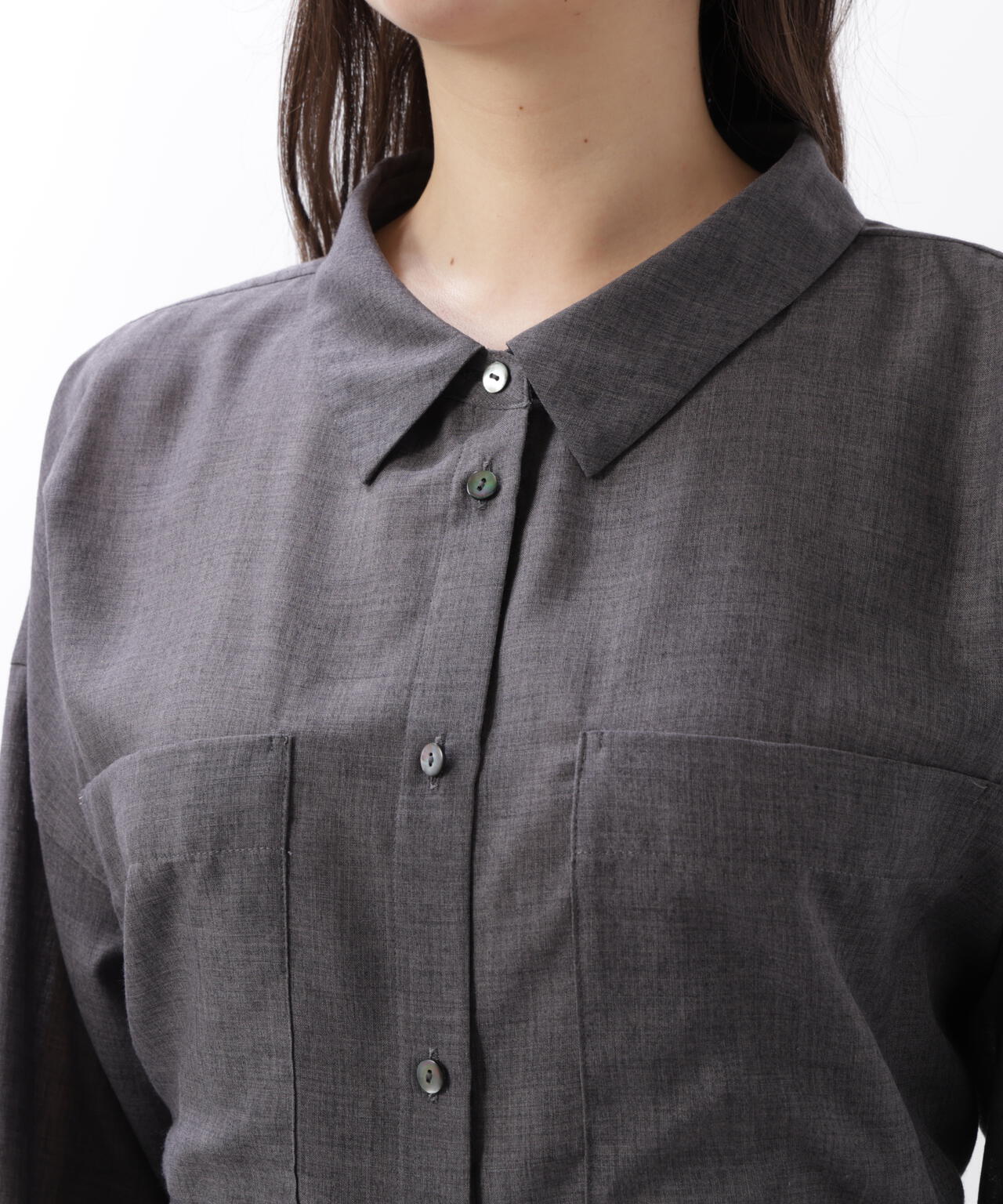 バックレースアップシャツ