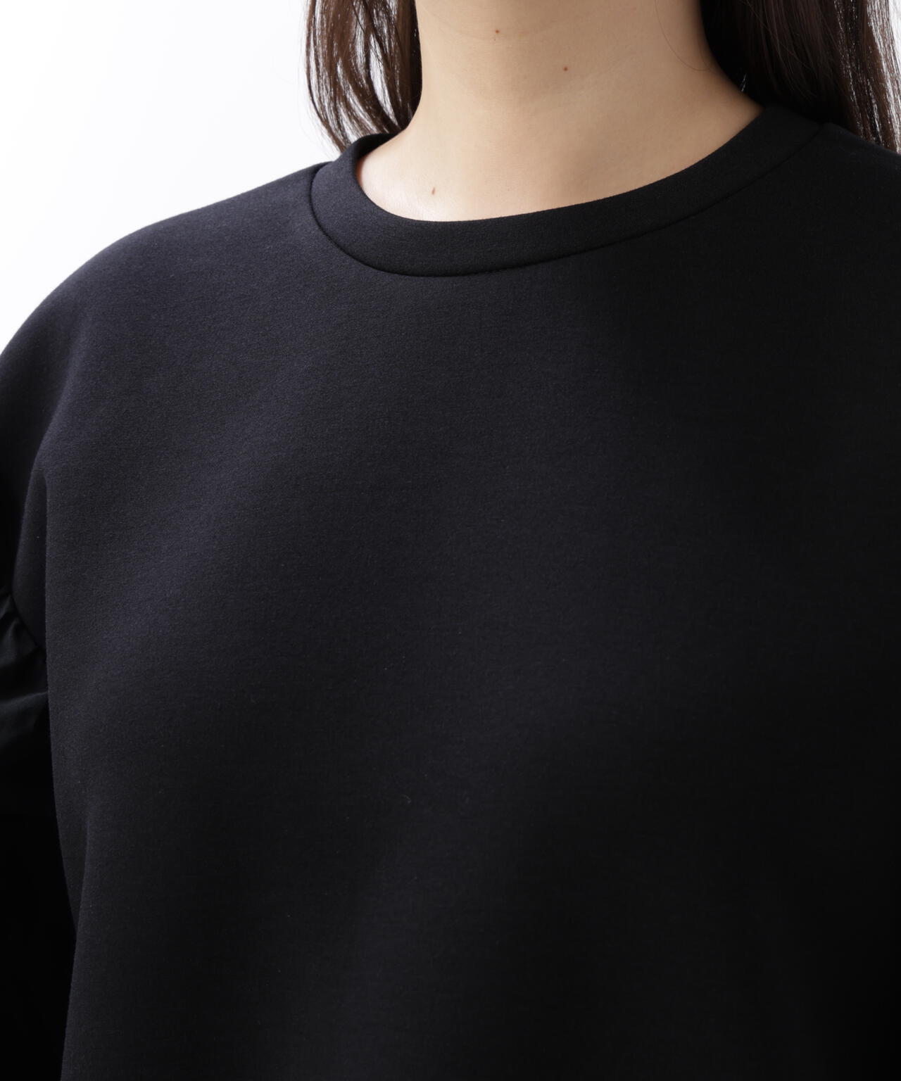 タフタスリーブダンボールトップス